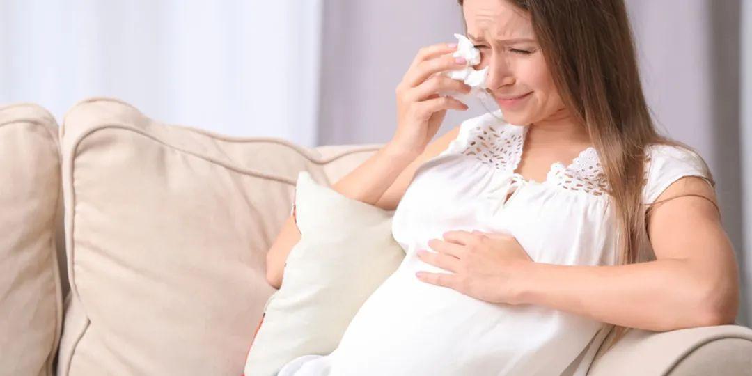 一个多月孕妇情绪对胎儿影响